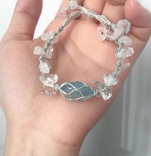 aquamarine and clear quartz macrame bracelet (2)