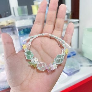 cute rose quartz and green fluorite macrame bracelet (2)