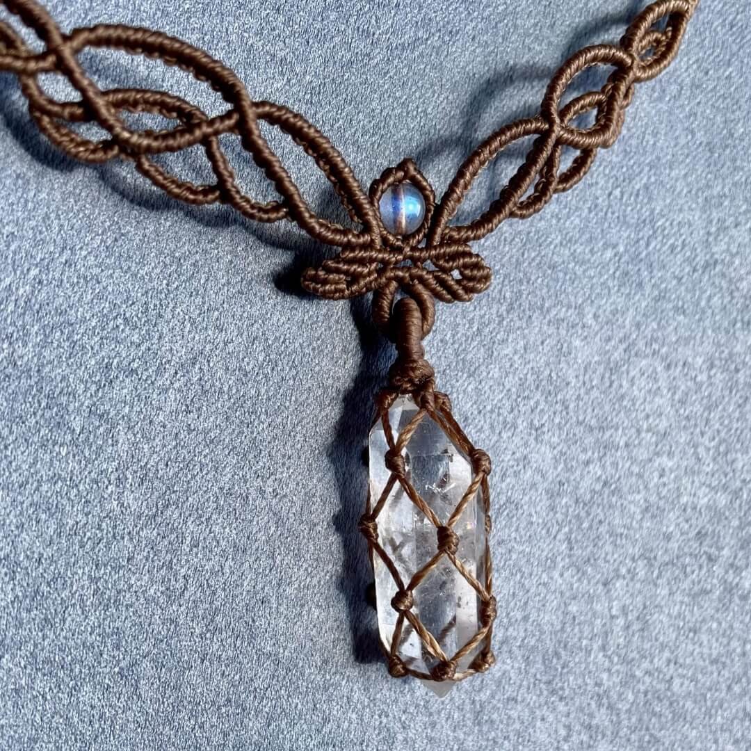double terminated clear quartz macrame necklace (1)