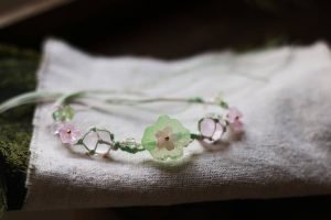 flower macrame bracelet (1)