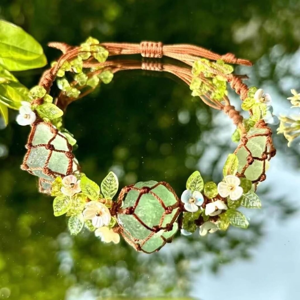 handmade green fluorite macrame bracelet (1)