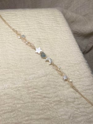 ocean vibe aquamarine macrame bracelet