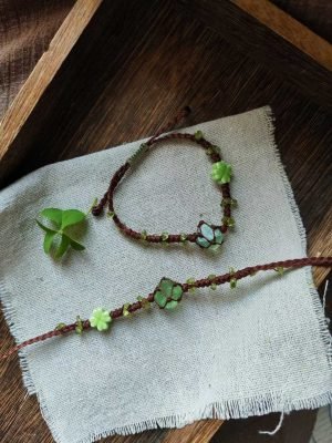 Green Fluorite and Ceramic Four Leaf Clover Bracelet